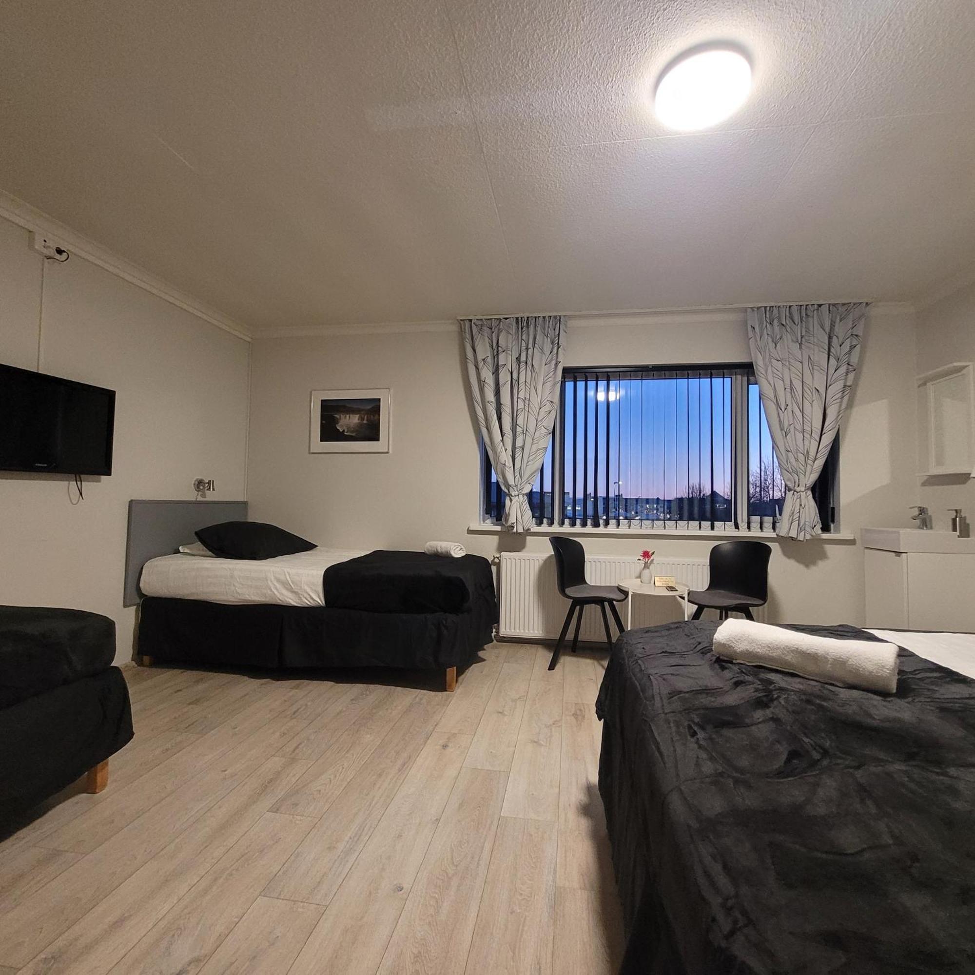 B&B Guesthouse - Bed And Breakfast Keflavik Centre Exterior foto